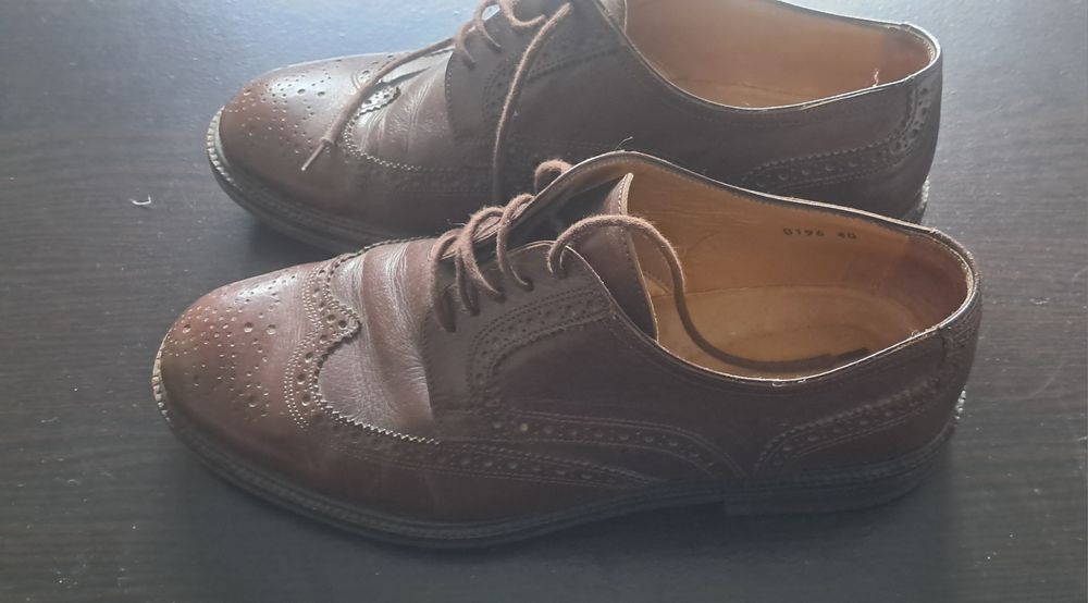 Sapatos Homem Oxford tamanho 40(usados)