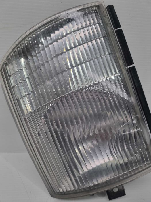 Pisca lateral esquerdo e direito Mitsubishi Canter Fuso