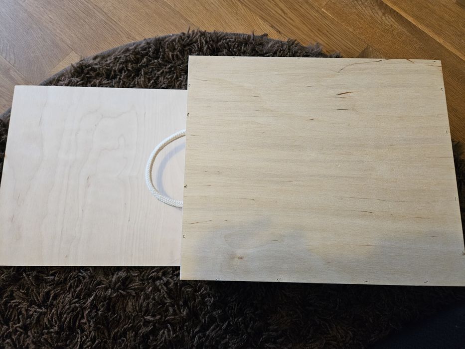 Skrzynka ze sklejki z uchwytem