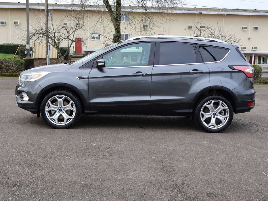 Ford Escape Titanium      2018