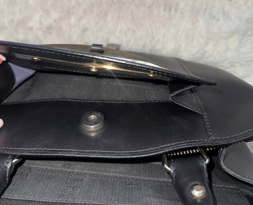 Шкіряна жіноча сумка