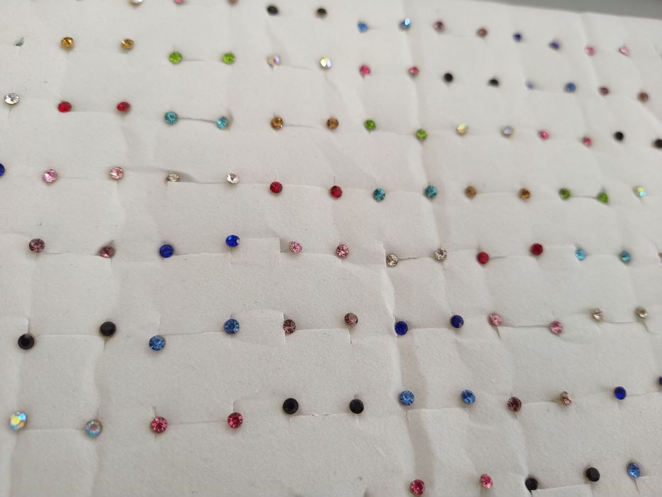 Conjunto de 100 pares de brincos - Novos!