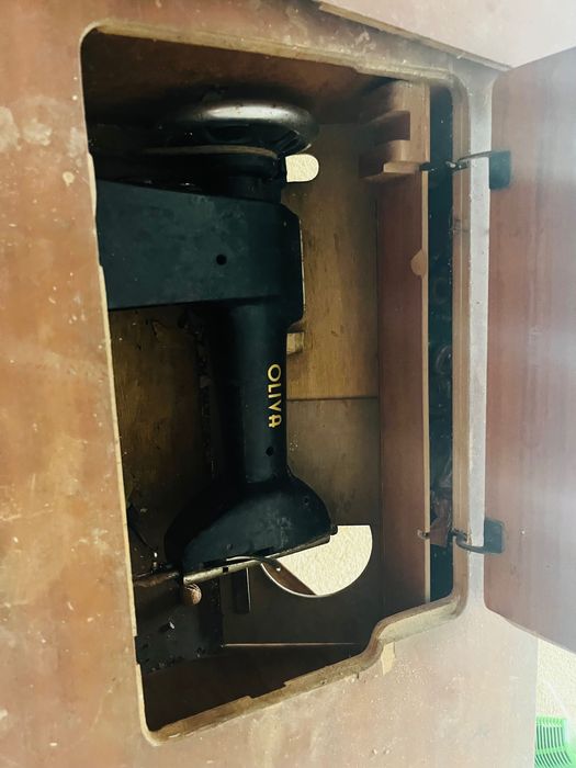 Máquina de costura antiga