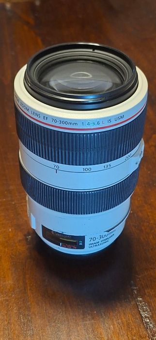 Canon EF 70-300 F/4-5.6 L IS USM - série L profissional