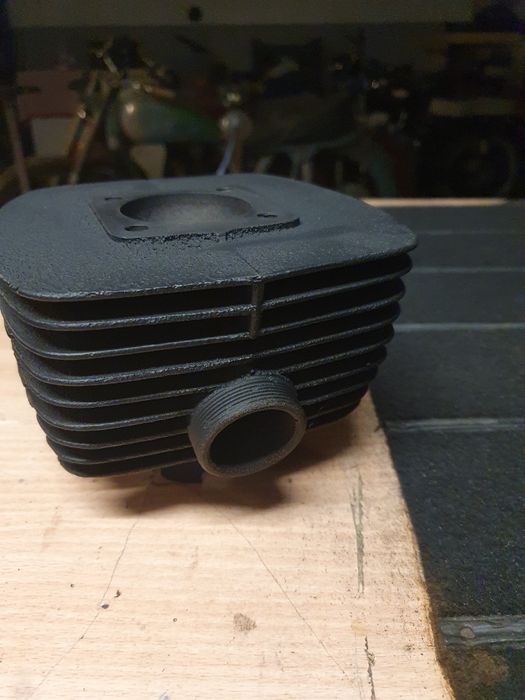 Wsk 125 Cylinder oryginalny żeliwny