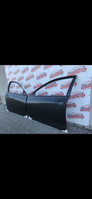 Дверка дверь передняя задняя Toyota Camry 55 USA
