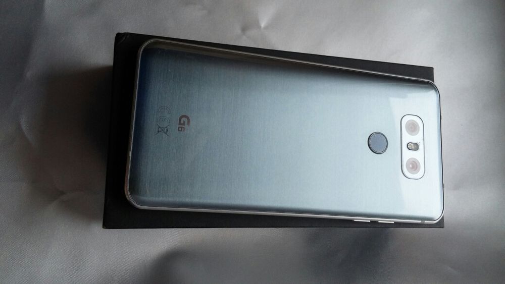 Lg G6 bez simlock 32 Gb 4 Gb Ram jak nowy