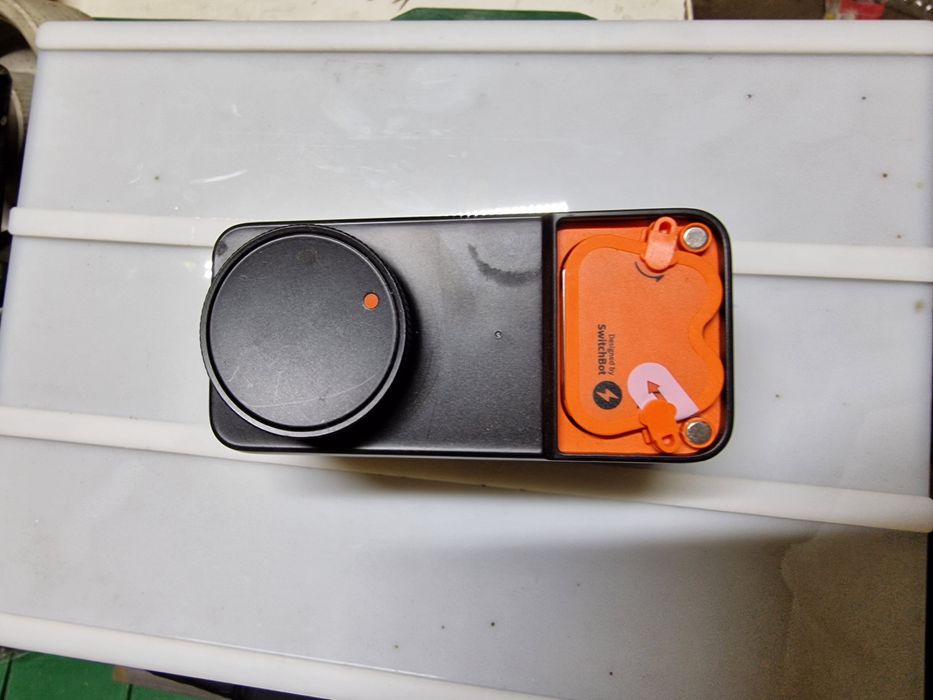 Inteligentny zamek do drzwi SwitchBot Lock Pro OPI Bluetooth