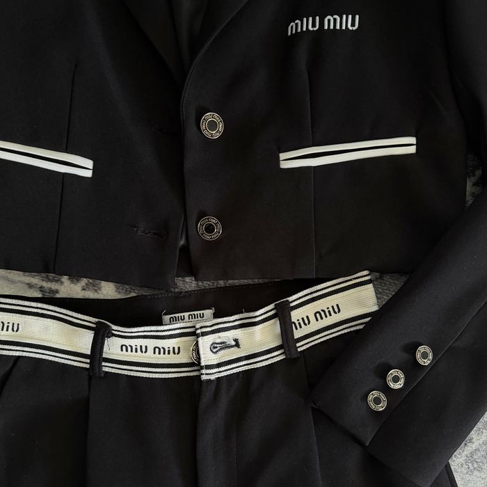 Костюм жіночий MIU MIU