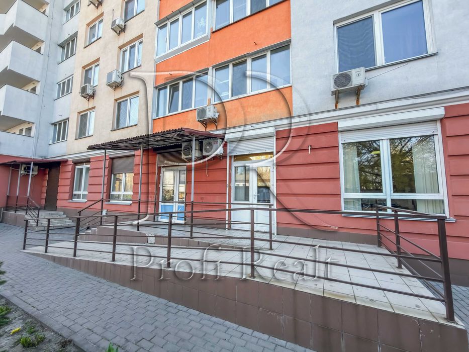 Без комісії. Оренда офісу 101 м2 біля метро Чернігівська/Поправки 14 Дарниця