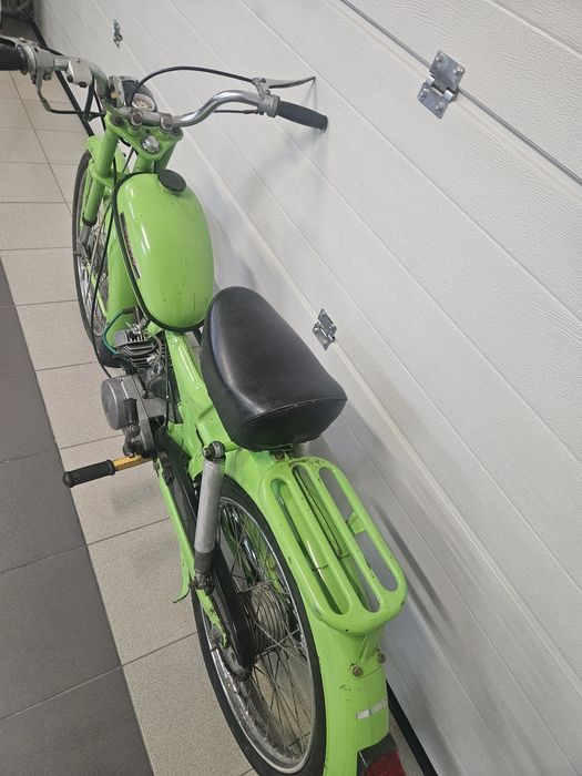 Komar 2352, super stan, oryginał.