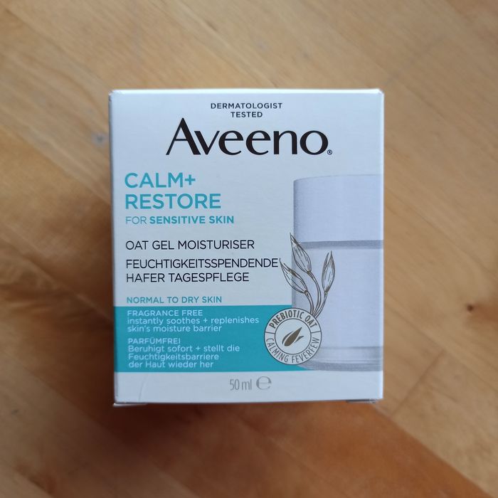Krem do twarzy Aveeno Calm + Restore