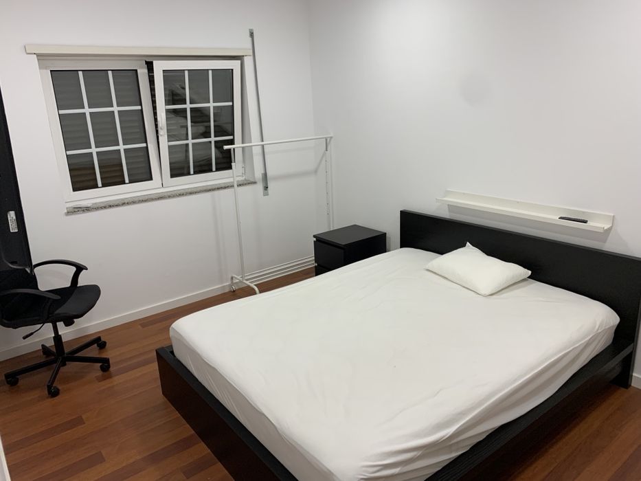 Cama casal ikea com colchão