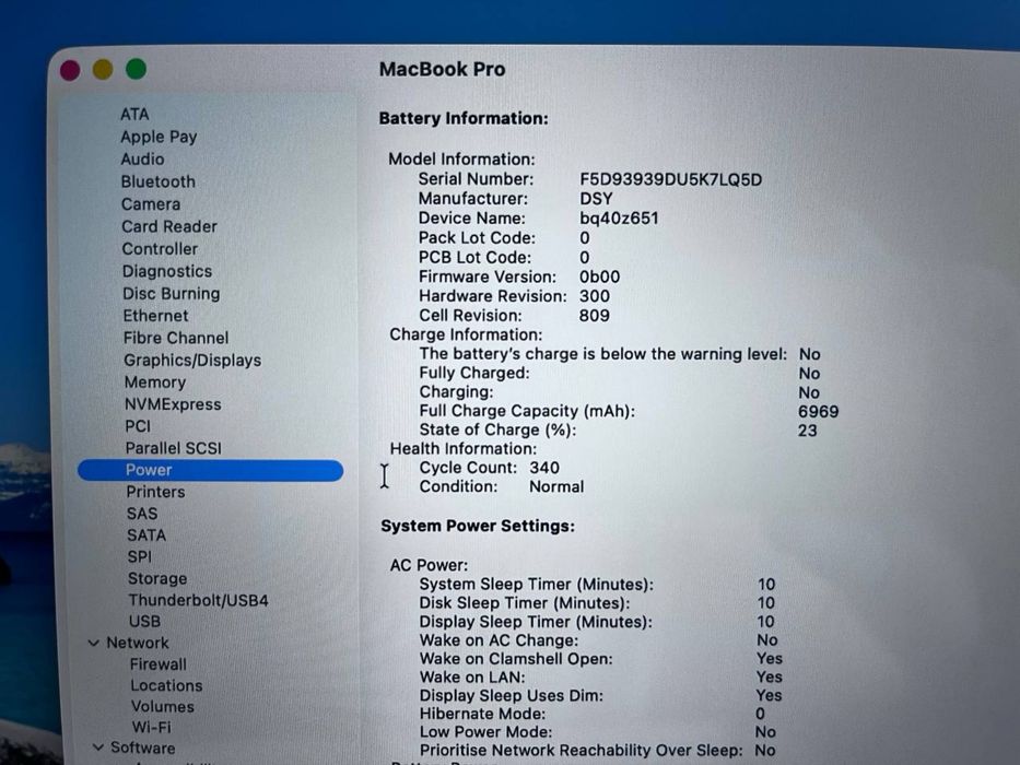 MacBook Pro pro 19