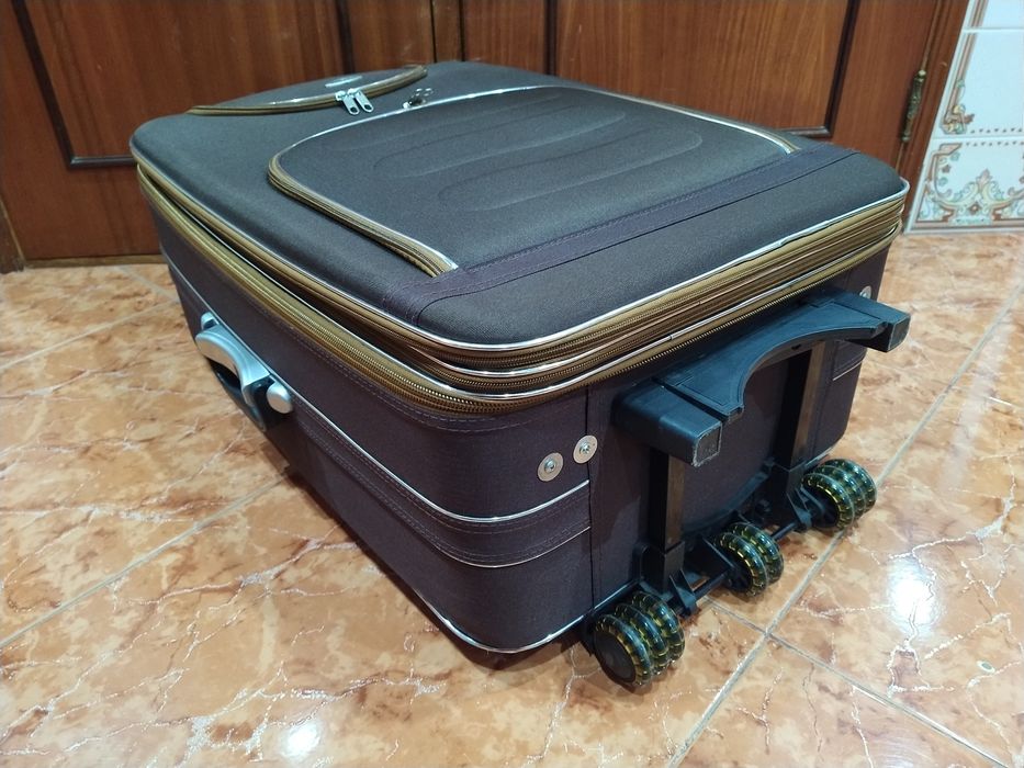Mala malas de porão até 23 kg viagem casa quarto apartamento vivenda .
