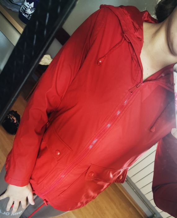 Kurtka przeciwdeszczowa