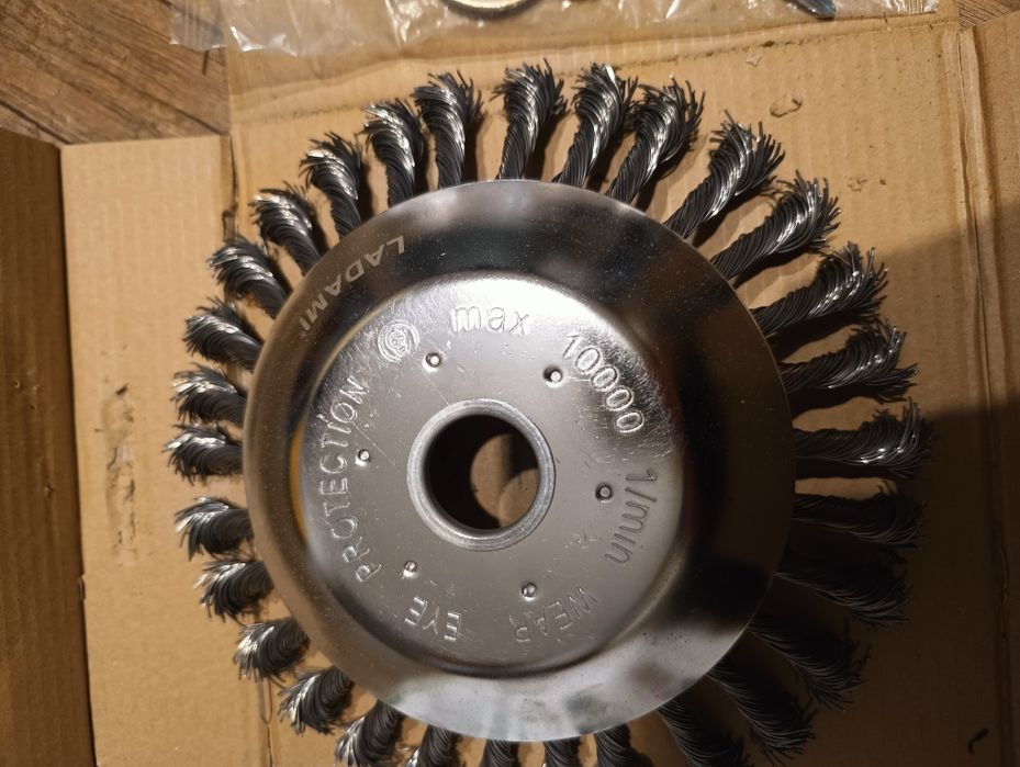 Szczotka do kosy spalinowej