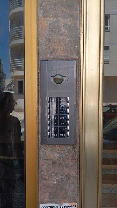Vídeoporteiro Prédio, Condomínio, e Moradia Em Oeiras