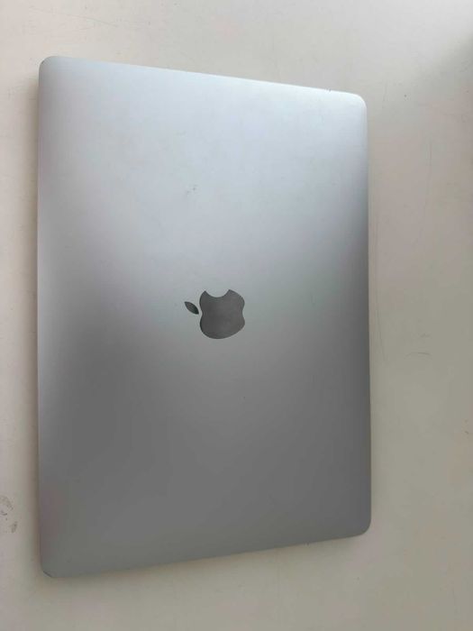Portátil Macbook Air M1 - Ecra Partido