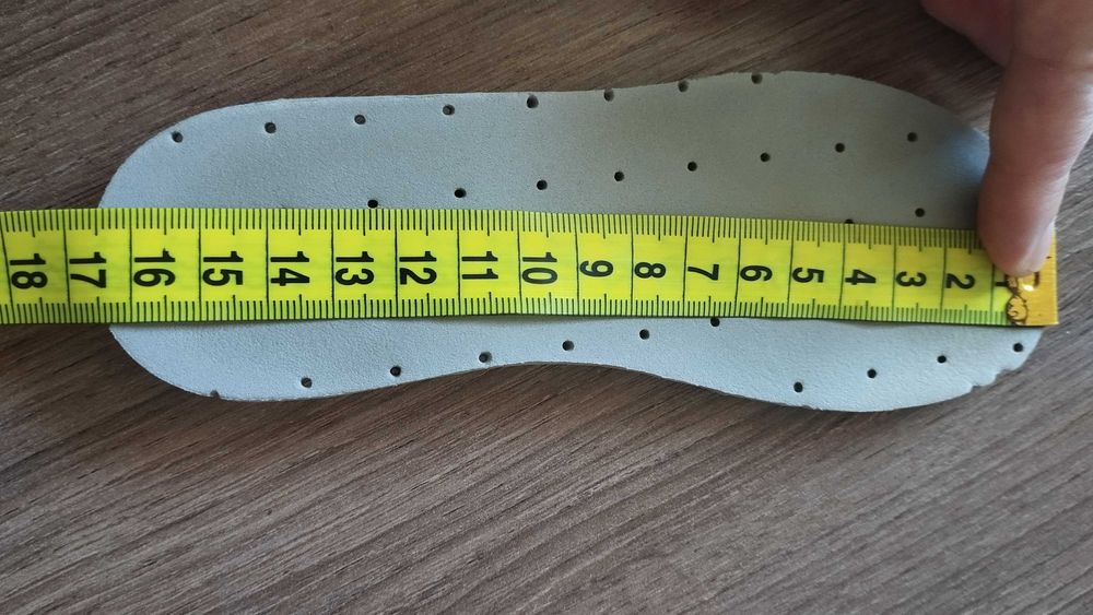 Кросівки хлопчик 26 розмір