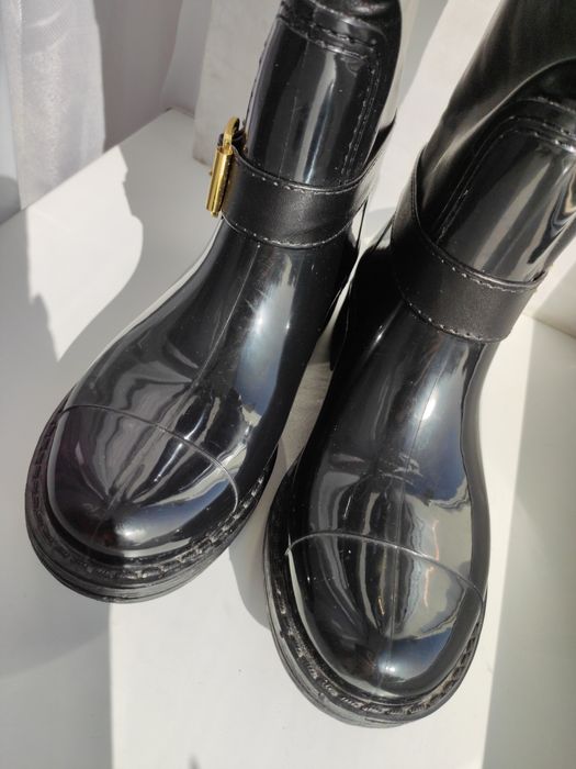 Стильні гумові чоботи