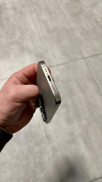 Iphone 15 pro 256 neverlock