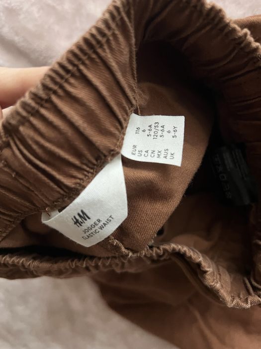 Сорочка прімарк 122. Штани hm116