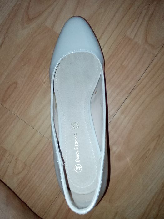 Buty damskie czółenka 40