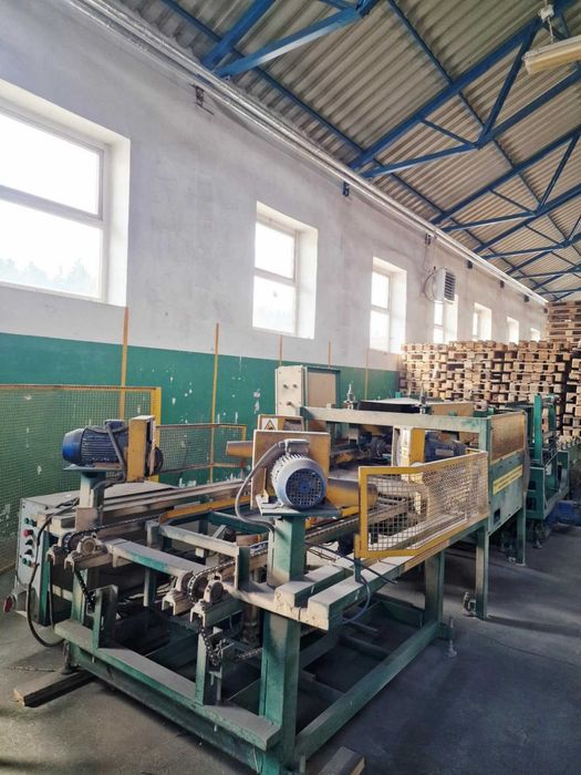 Linia do produkcji palet Vector