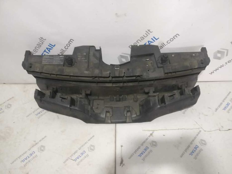 Кронштейн ришітки підрешотнік Renault Kangoo рено канго 2008-2020