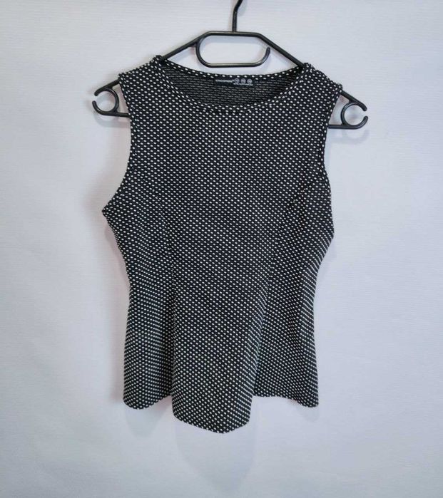 Bluza Damska Kropki Falbana  bez Rekawow Atmosphere (L)
