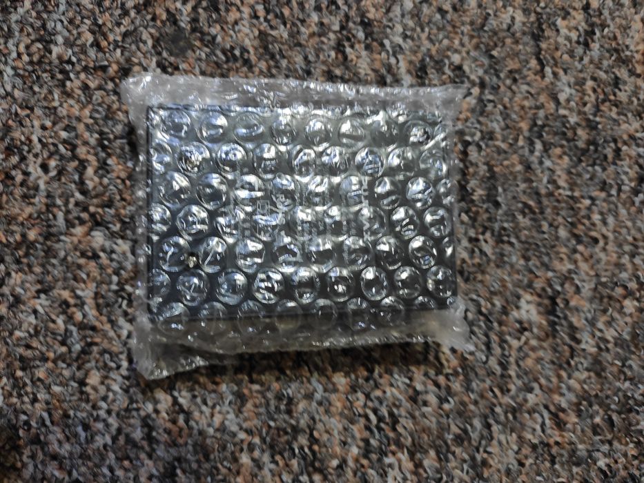 Зарядний пристрій PUJIMAX для акумуляторів ААА, АА