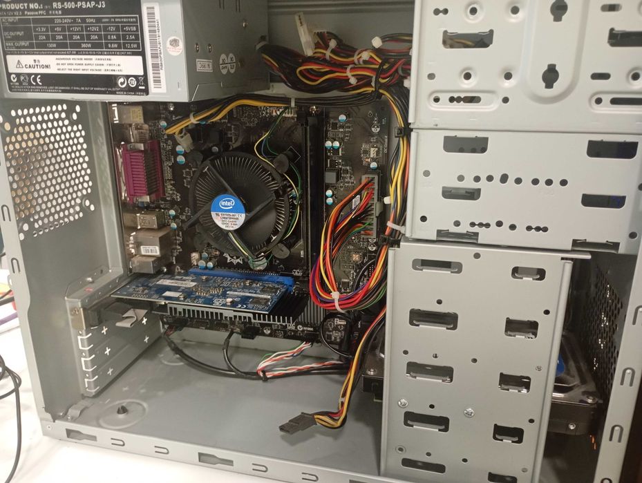 PC Desketop Intel i3 + GT 710