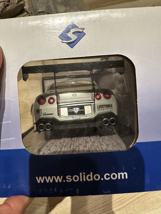 Модельмашини Nissan. GT-R
