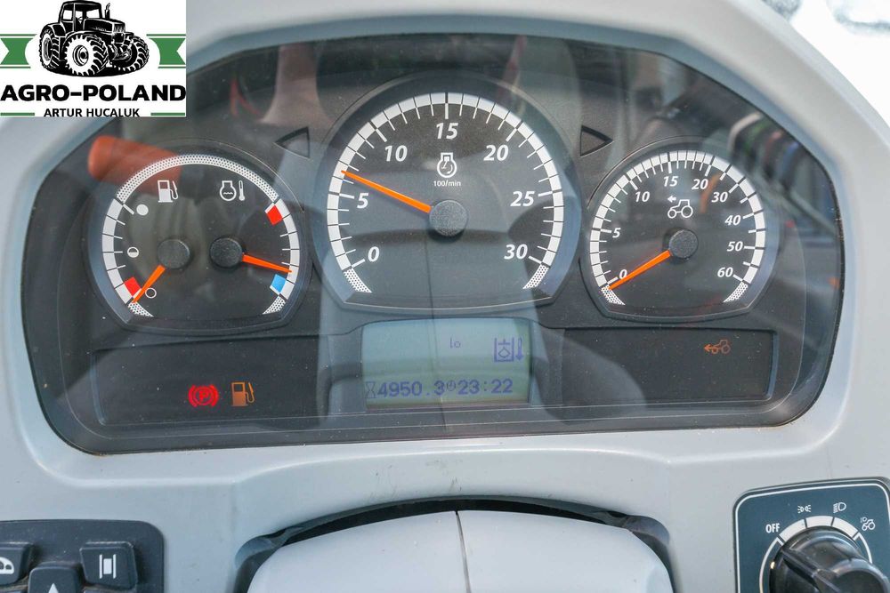 Трактор сільськогосподарський VALTRA T214 - 2016 рік - 4950 м/г