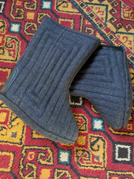 Валянки нові, шиті