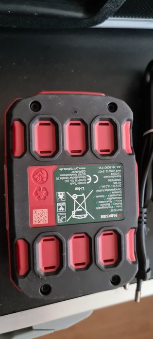 Bateria 2A + ładowarka parkside 2,4 Ah