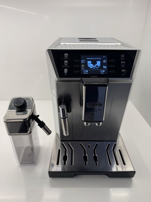 Продам кавову машину модель DeLonghi PrimaDonna Class ECAM 550.85 MS