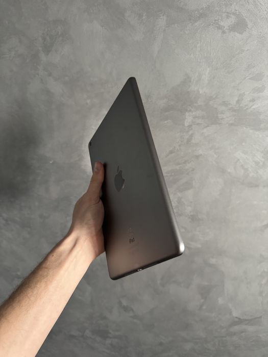 Apple iPad Air 1 16Gb Wi-Fi Планшет Apple