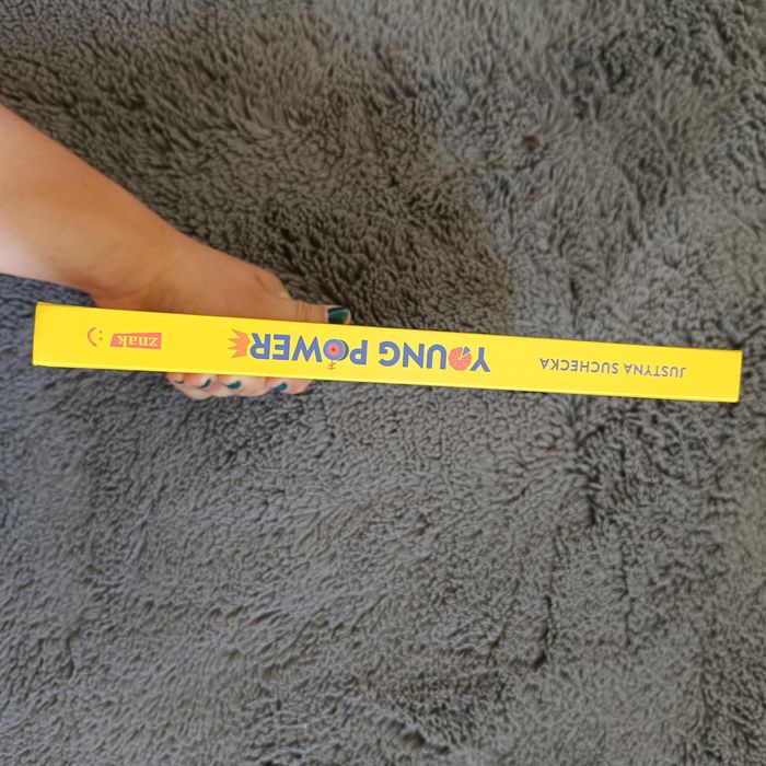 Justyna Suchecka "Young Power"