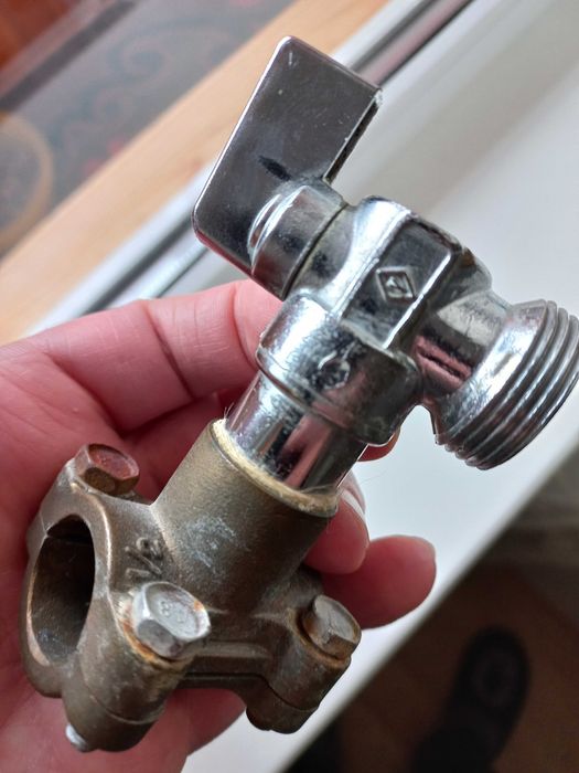 Комплект врезки и подключения стиральной, посудомоечной машины.