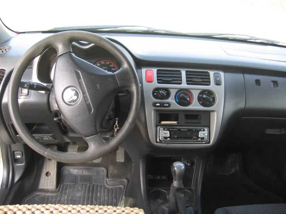 Honda HR-V 2003 3800 у.е.