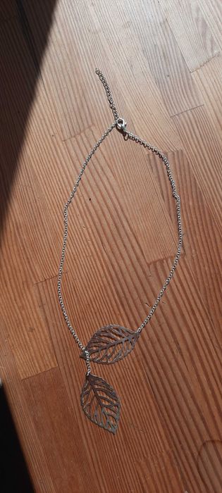 Цепочка бижутерия.