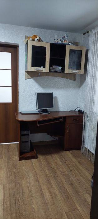 Продам будинок  близько  міста