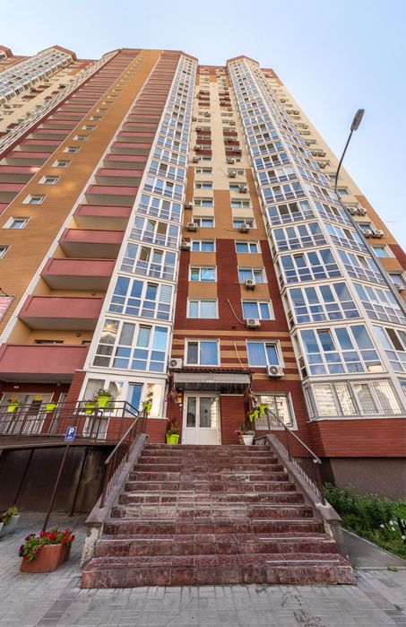 1-комнатная квартира Осокорки Позняки в новом доме