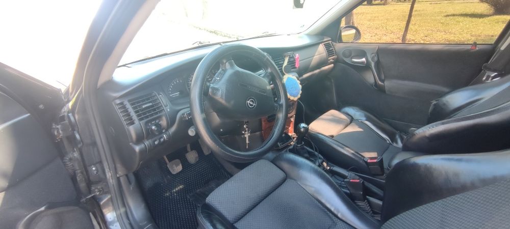 Opel Vectra B 2001р.