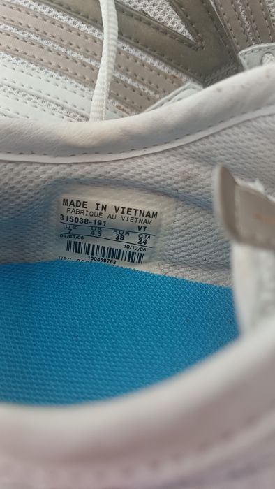 Sapatilhas como novas