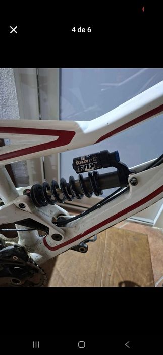 Bicicleta downhill specialized status 2