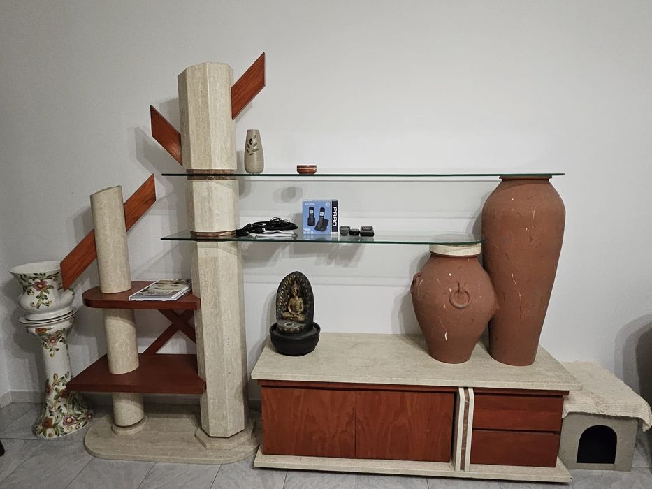 Vendo mesa em pedra e estante em pedra