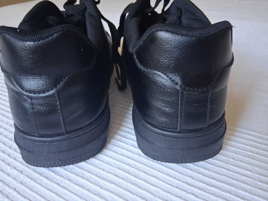 Sapatos pretos de cordões, Primark, Tam 40